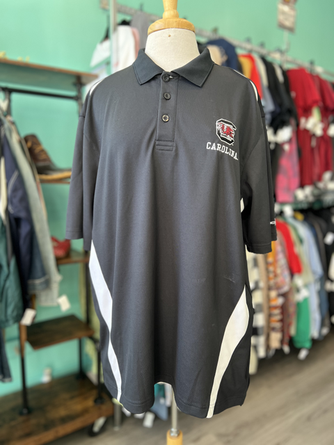 Under Armour  Size L Tops