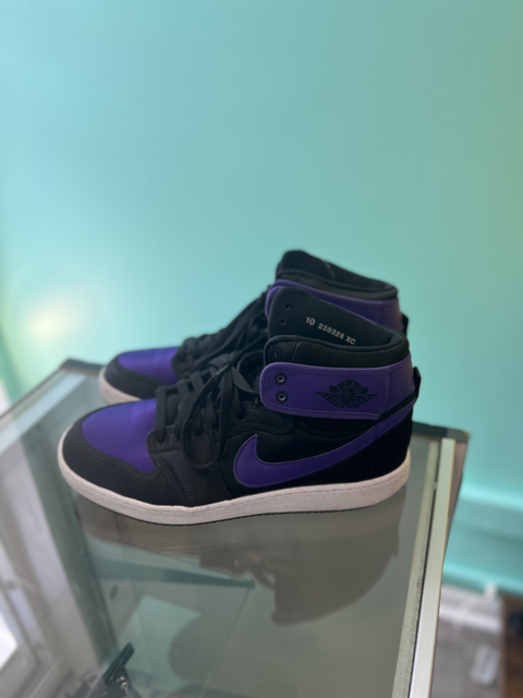 Nike  Size 10 Shoes
