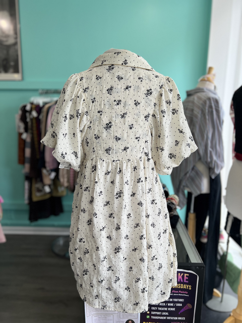 Les Femmes  Size M Dresses