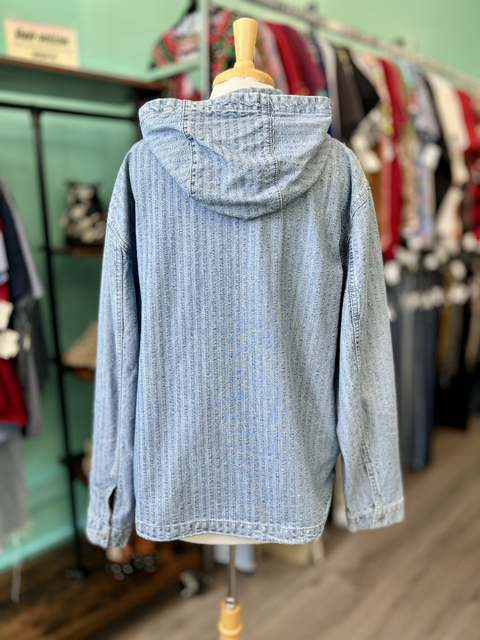 Levi Strauss & co.  Size M Tops