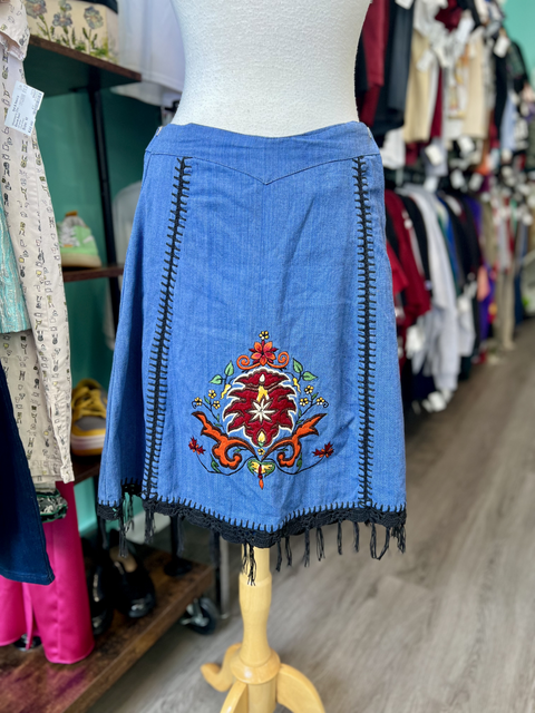 Kathmandu  Size S Bottoms