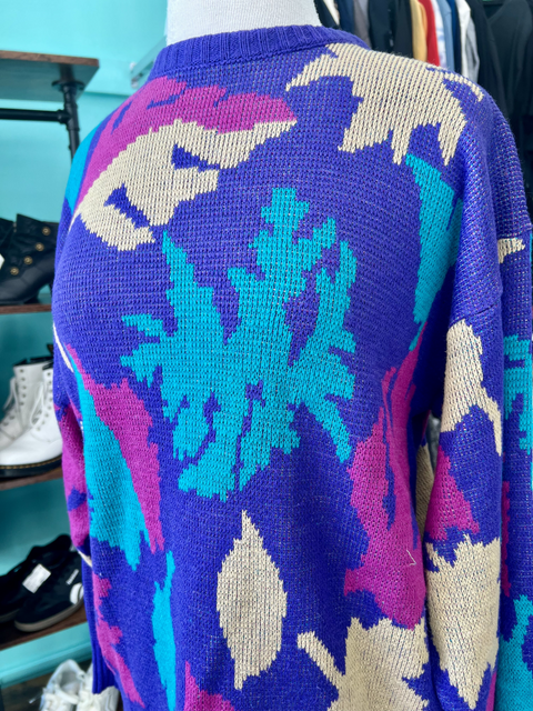 Sweetbriar  Size L Tops