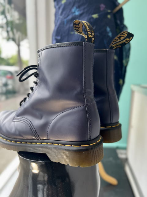 Dr. Martens  Size M9/W10 Shoes
