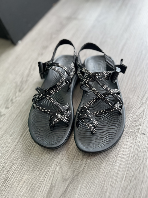 Chaco  Size 7 Shoes