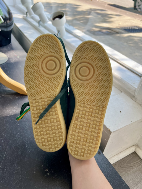 Alohas  Size 9 Shoes