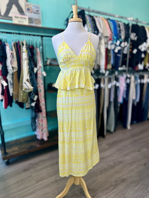 Future Collective  Size 4 Dresses