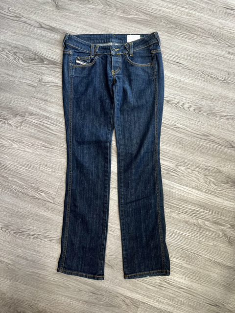 Diesel  Size 27 Bottoms