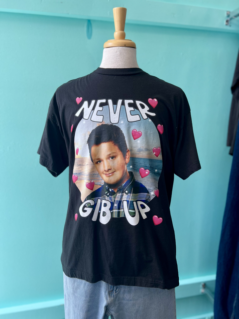 Hanes  Size XL Tops