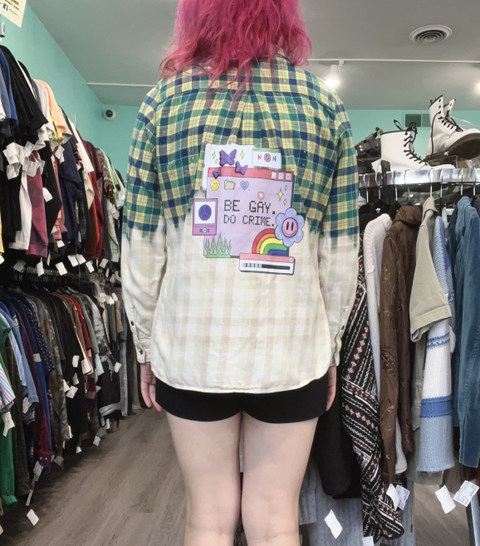 Woolrich  Size L Tees