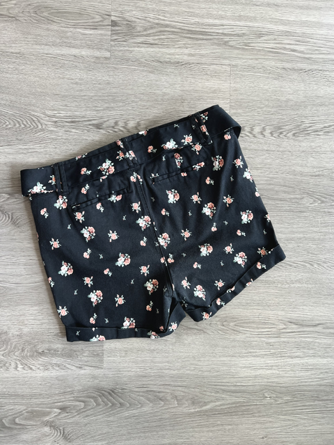 Torrid  Size 16 Bottoms