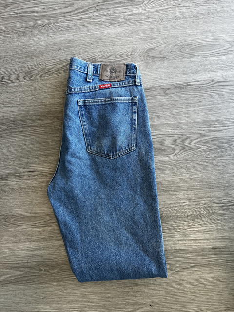 Wrangler  Size 36 X 30 Bottoms