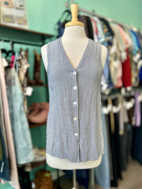inclinations  Size M Tops