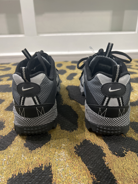 Nike  Size 10 Shoes