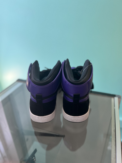 Nike  Size 10 Shoes