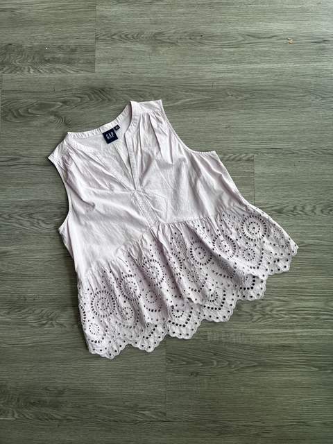 GAP  Size XS Tops