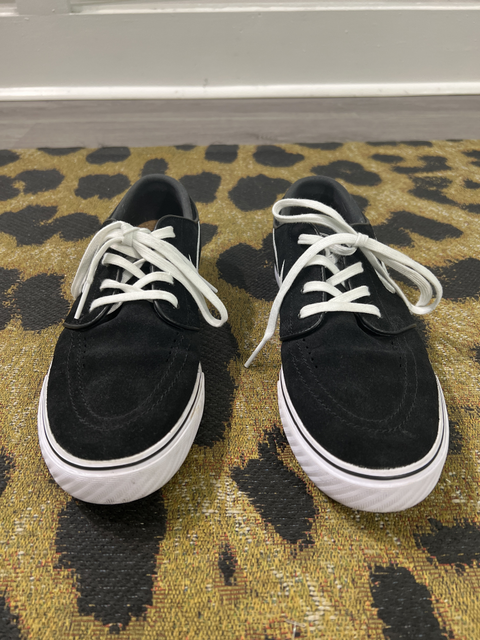 Nike  Size 9M/10.5W Shoes