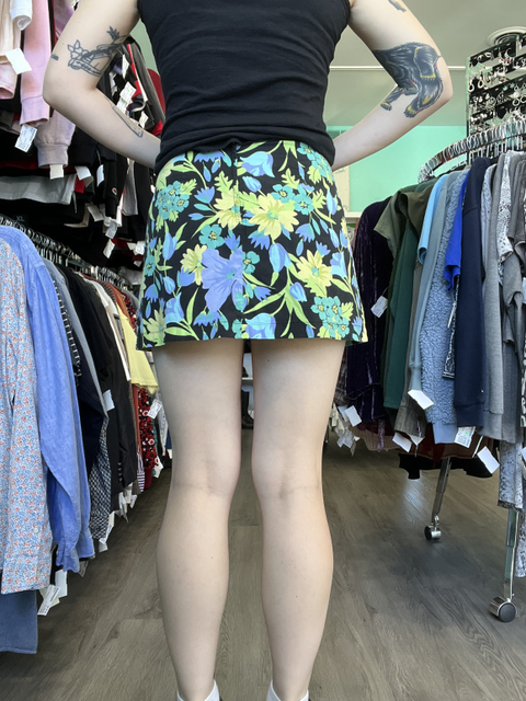 Wrapper  Size y2k 9 Bottoms