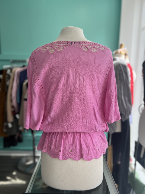 Democracy  Size S Tops