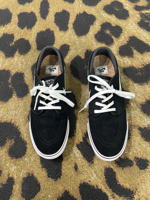 Nike  Size 9M/10.5W Shoes