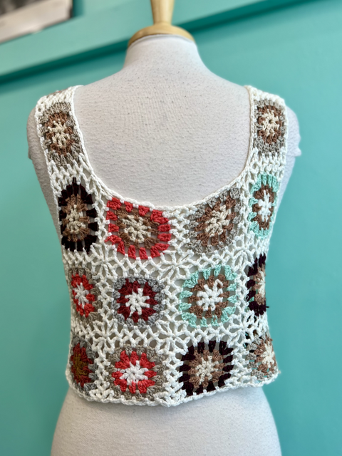 Size M Tops