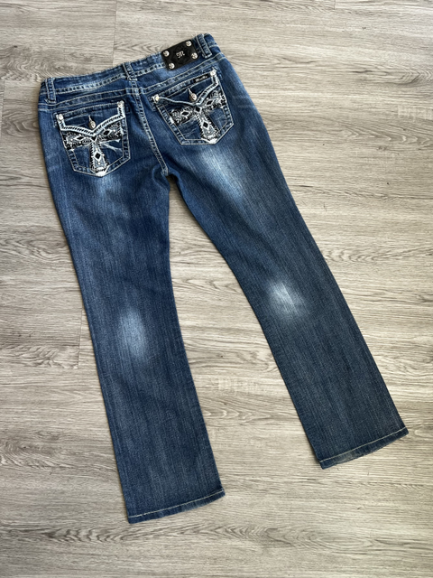 Miss Me  Size 34 Bottoms