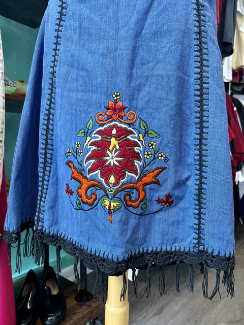 Kathmandu  Size S Bottoms