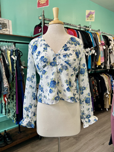 Mod Cloth  Size L Tops