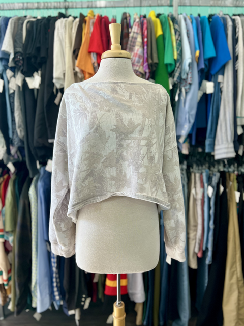 Hollister  Size L Tops