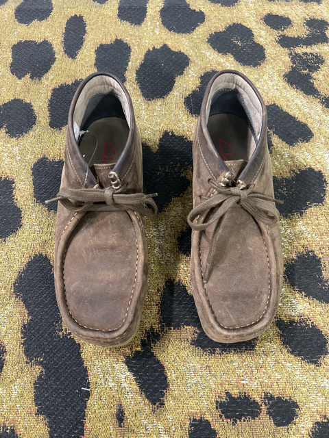 Clarks  Size 8 Shoes